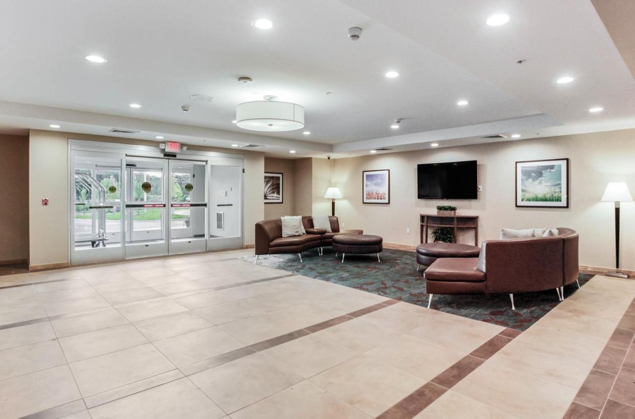 Candlewood - By Ihg Brighton